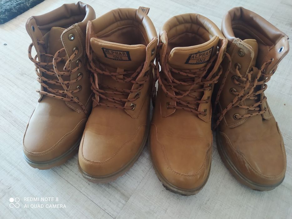 Два чифта мъжки боти 40 и 41 номер