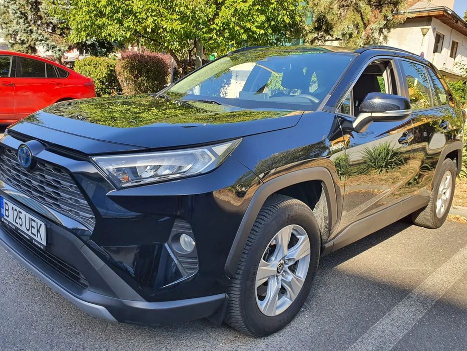 Toyota RAV4 Hybrid 4x4 garanție până în 2031