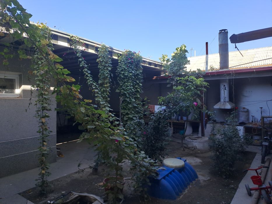 Дом продаётся в джуме