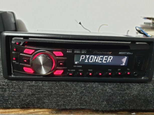 Radio CD Player/MP3  Pioneer deh3300