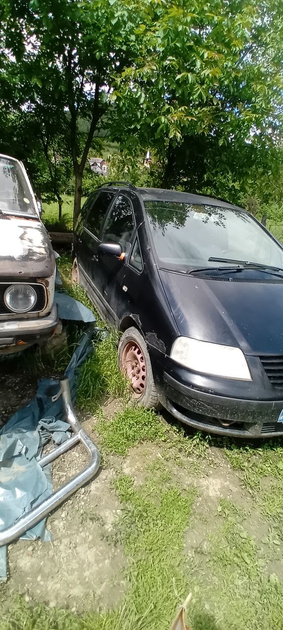 Ww sharan 2003 1.9 TDI functioneaza inpecabil,ideal pentru dezmembrari