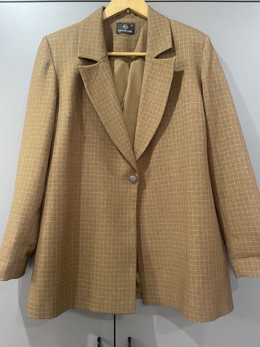 Брючный костюм в отличном состоянии