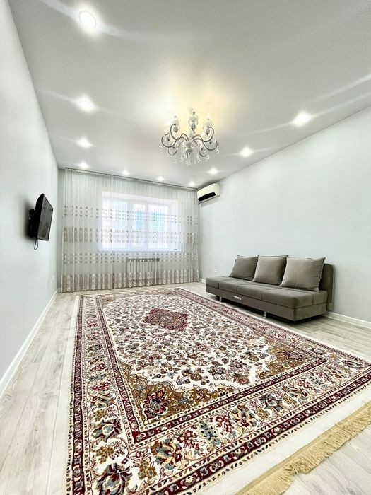 2ком. квартира посуточно и по часовой