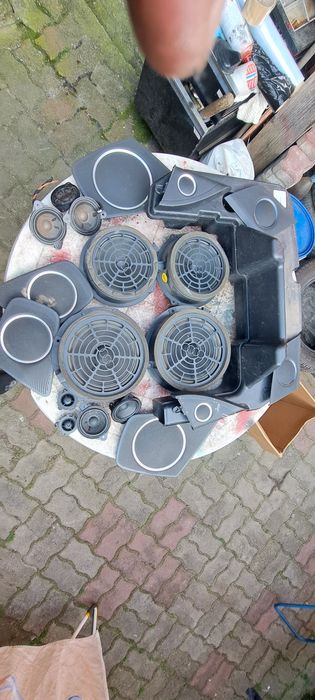 Kit complet boxe cu capace Bang&Olufsen Audi A4 B8 break