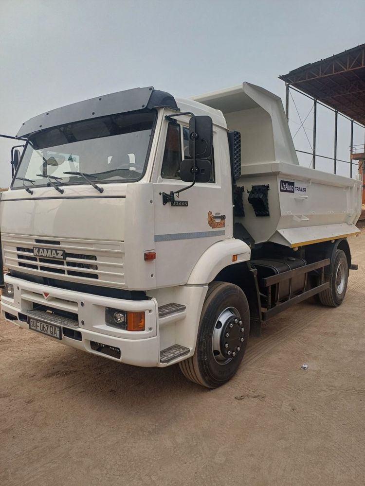 Kamaz sotiladi yangi kraskadan chiqan
