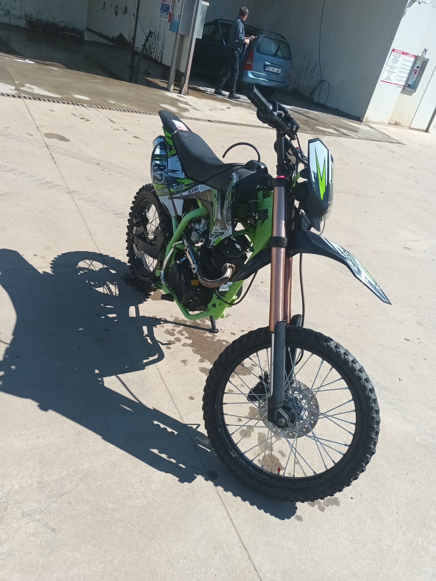 De vanzare kxd 150cc, 1000€