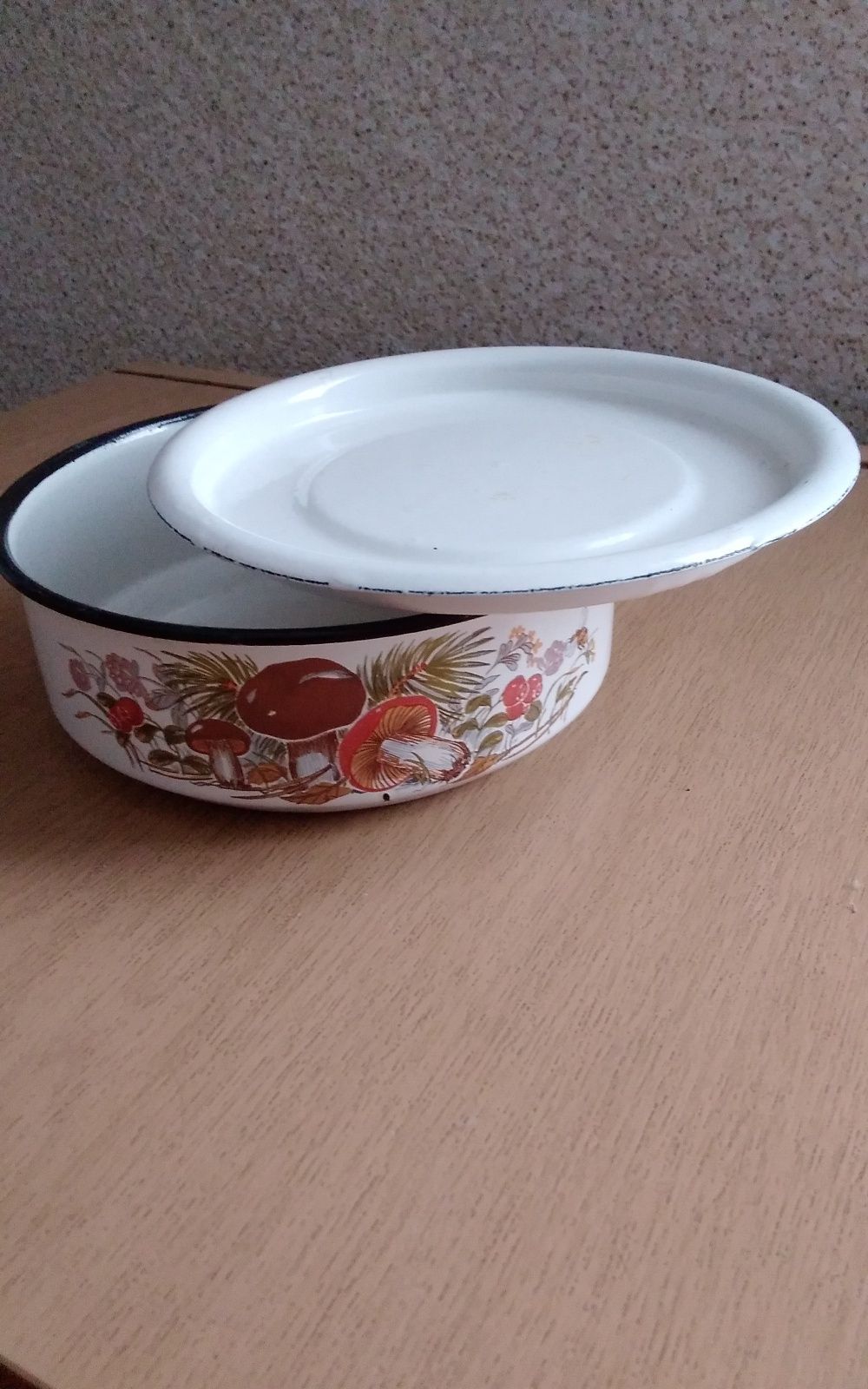 Плоча за котлон,, Раховец,, и прибори