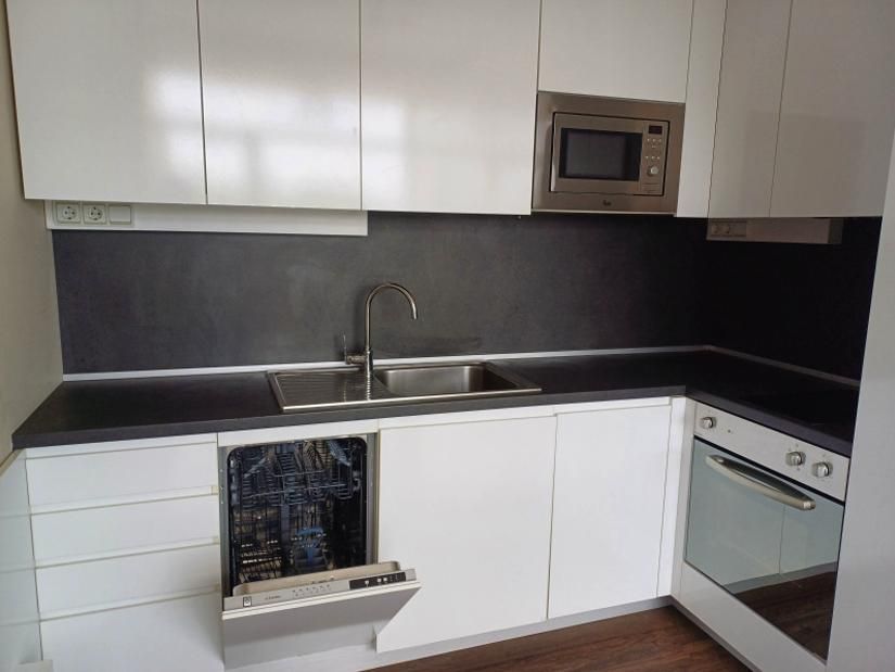 Дава се под наем Тристаен апартамент в София, Бояна - 98 кв.м за 650 € - Снимка #3