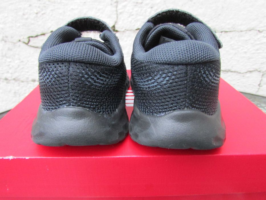 Детски маратонки New Balance 520 V8