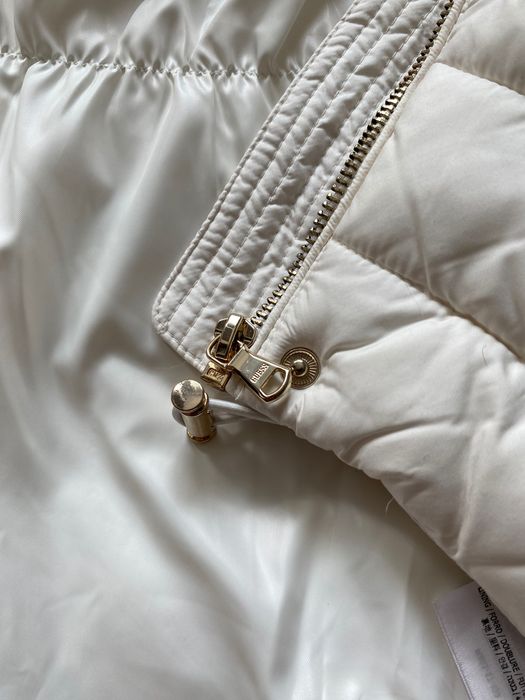 Geaca Alba Guess De Femei Marimea XS