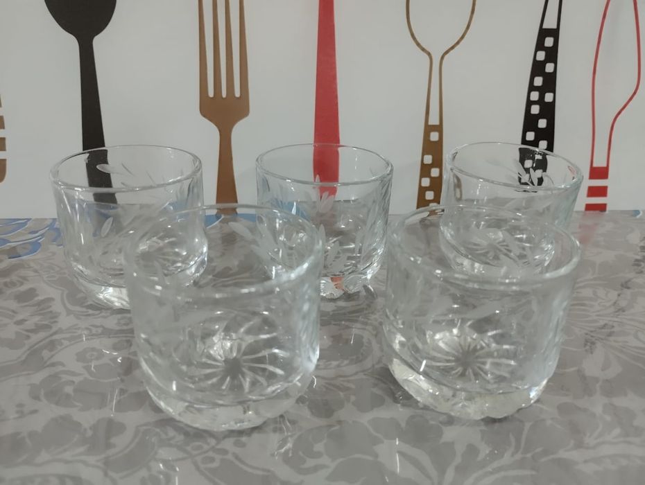 Стопки и графин СССР (стекло)