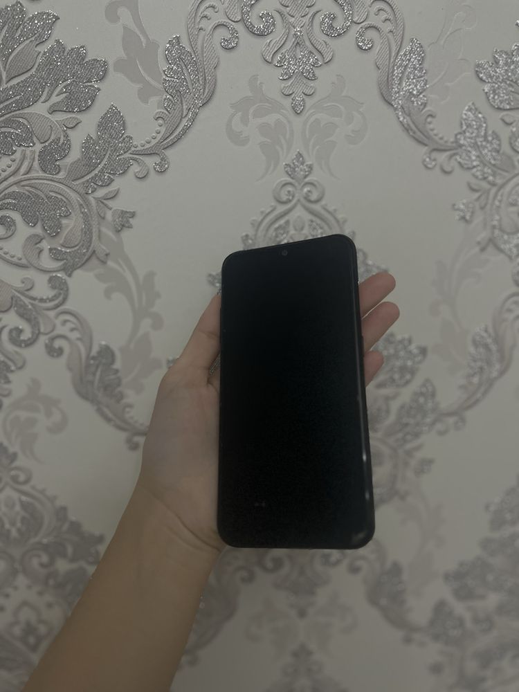продам самсунг А10