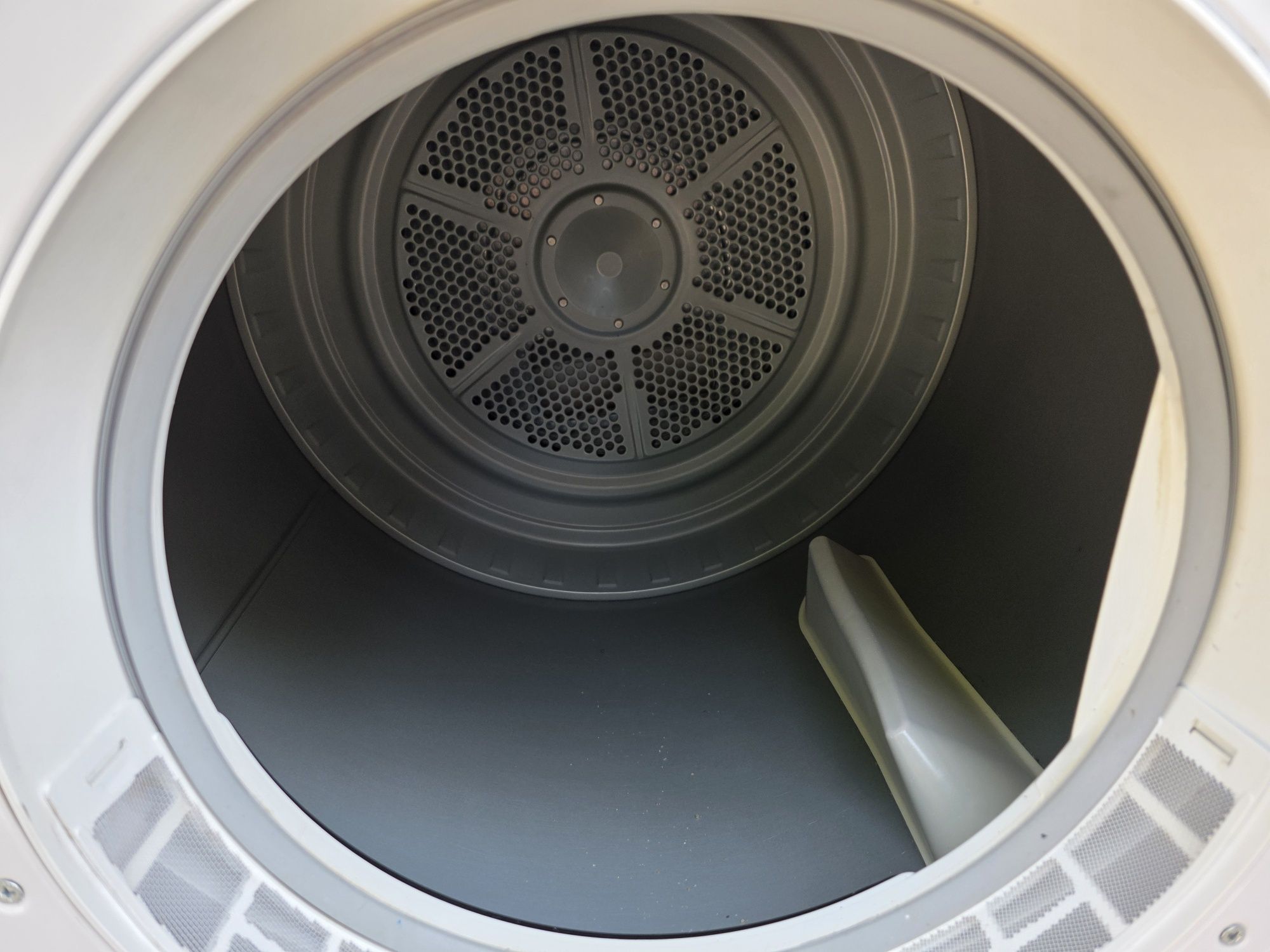 Сушилня Gorenje 7кг кондензна