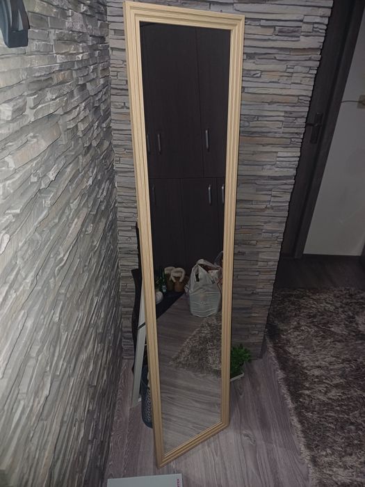 Oglinda decorativa 1,56×0,36 cm