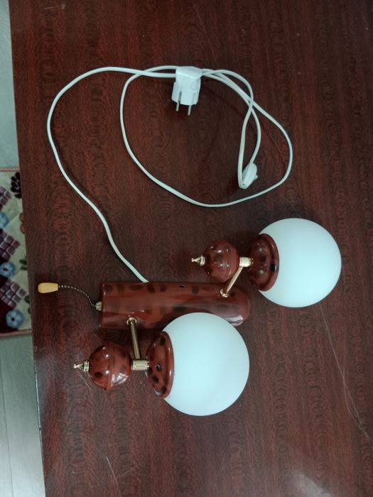 Продам светильник б/у,за 4000тнг.