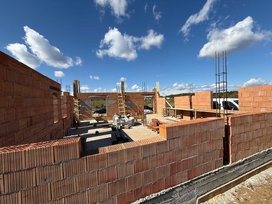 Fă-ți casa oriunde în Județul Arges! V1 - Platou Trivale, zona Magic