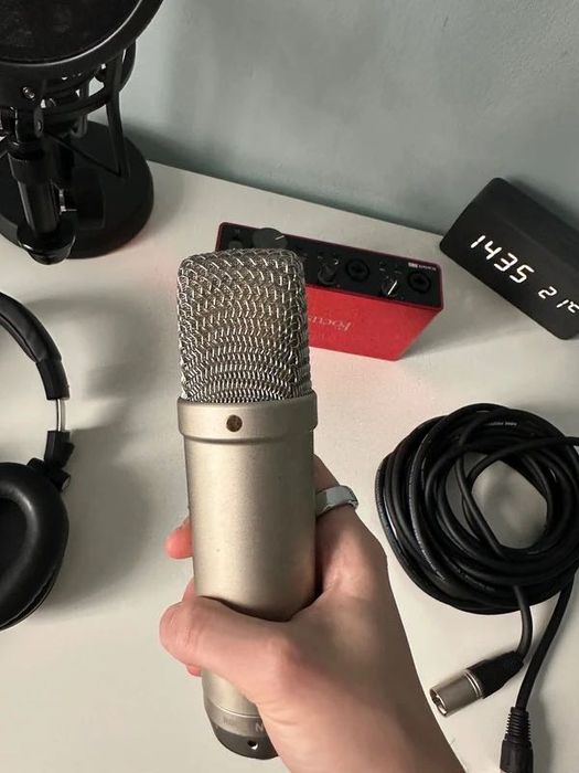 Kit Complet Podcast/Voiceover: Rode NT1-A + ATH-M50x + Scarlett 2i2