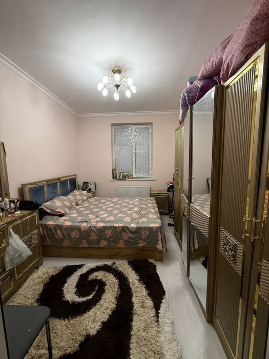 Срочно 2 хоналик квартира сотилади