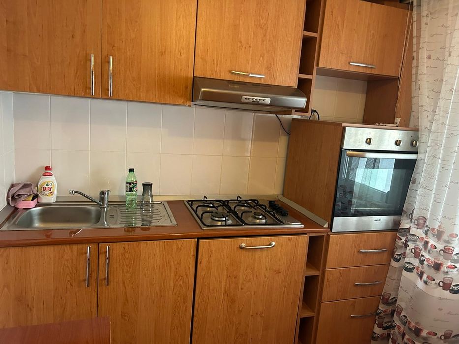 Inchiriez apartament 2 camere  Nord