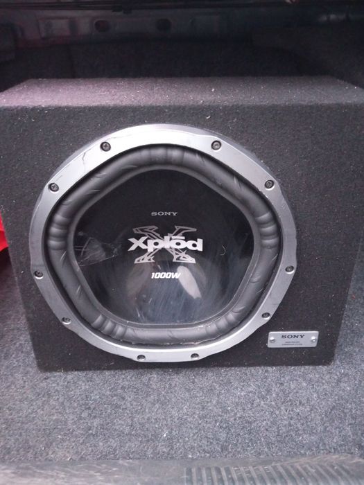 Продам сабвуфер Sony Xplod