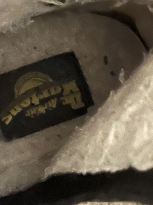 Bocanci dr martens imblaniti