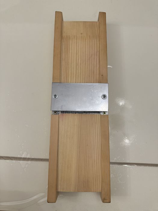 Терка для корейской моркови