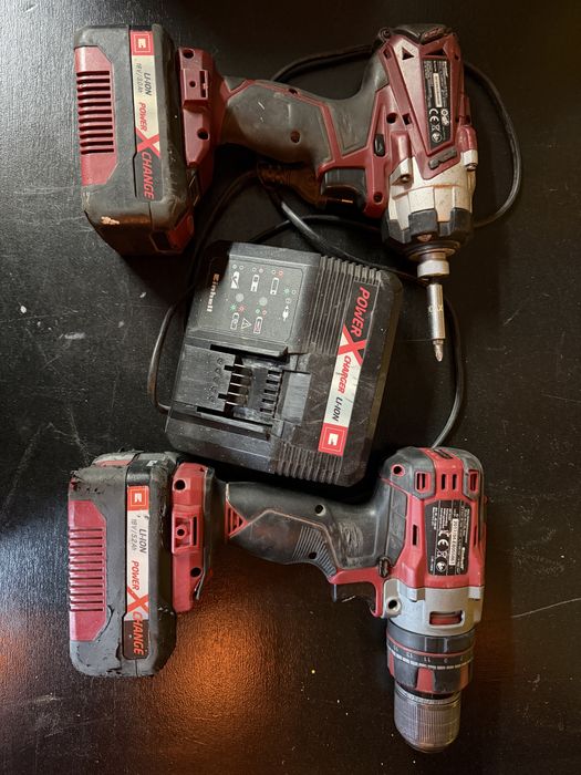 Bormasina si filetanta Einhel 18v