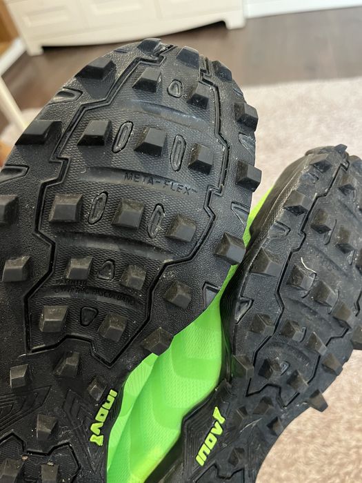 Inov-8 X-Talon 225-оригинални трекинг обувки