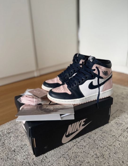 Air Jordan 1 Retro High OG “Bubblegum” (mărimea 36.5)