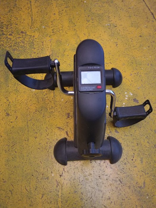 Мини-велотренажор