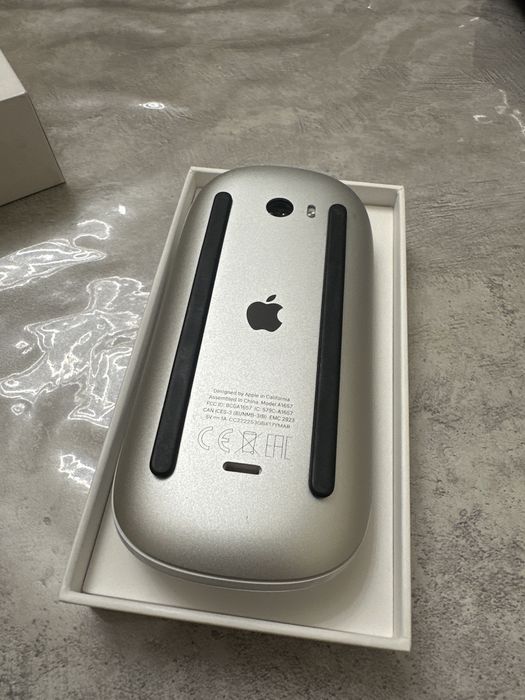 Мышь Apple Magic Mouse
