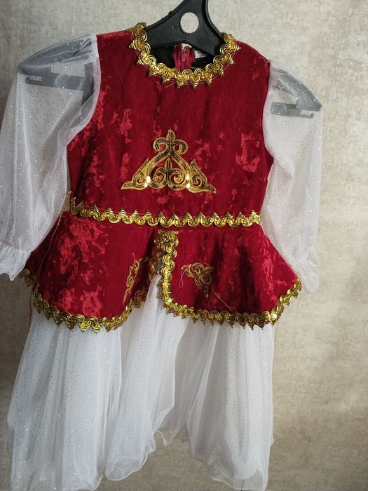 Прокатқа көйлектер