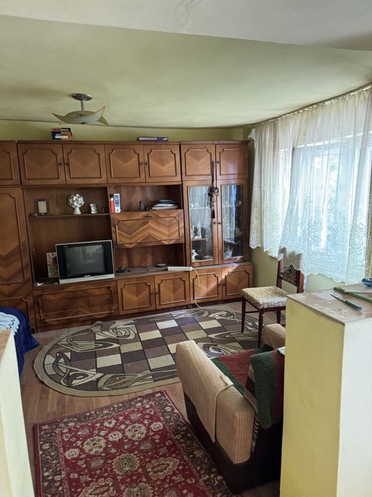 casă tradițională într-o zonă frumoasă a Clisurii Dunării