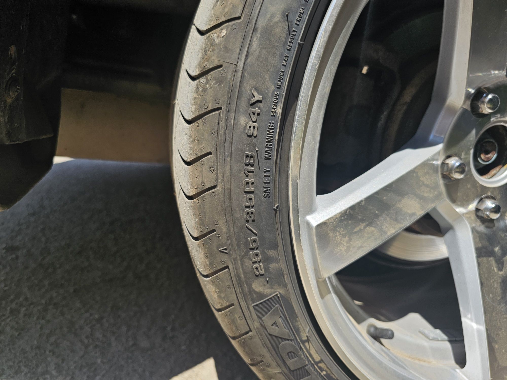 Джанти Vossen CV3 18" Спорт Пакет 5x114.3