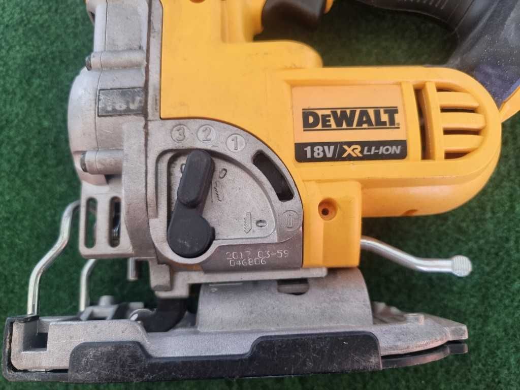 Dewalt DCS 331 - акумулаторен прободен трион /зеге/