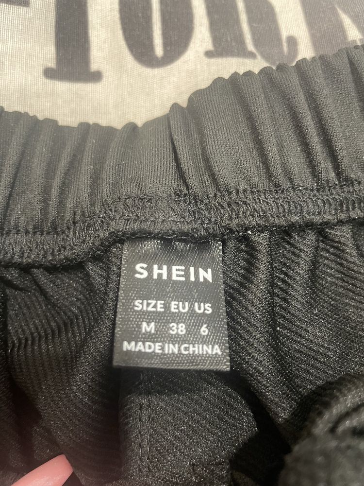 Широк панталон SHEIN
