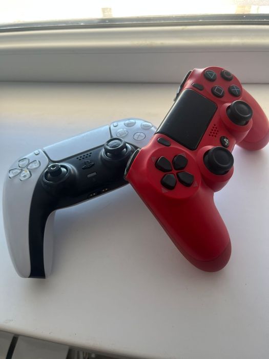 Playstation5 с Три джостиком