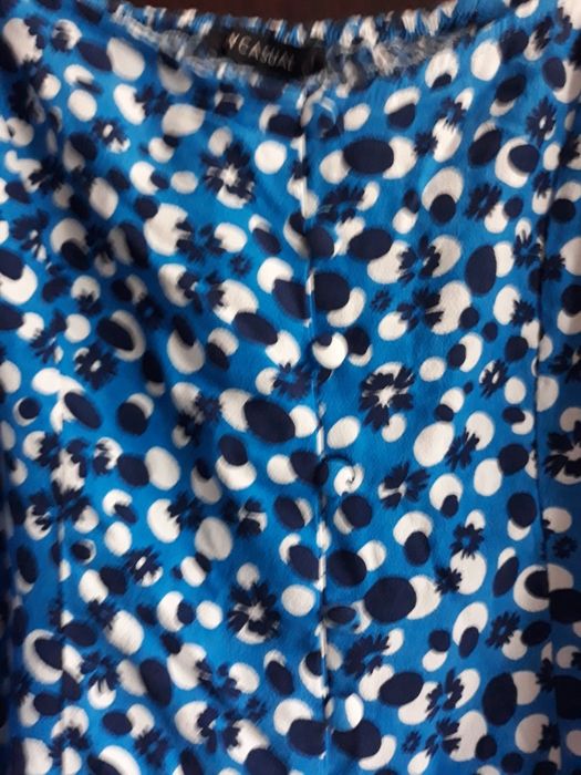 Bluza moderna cu maneca lunga