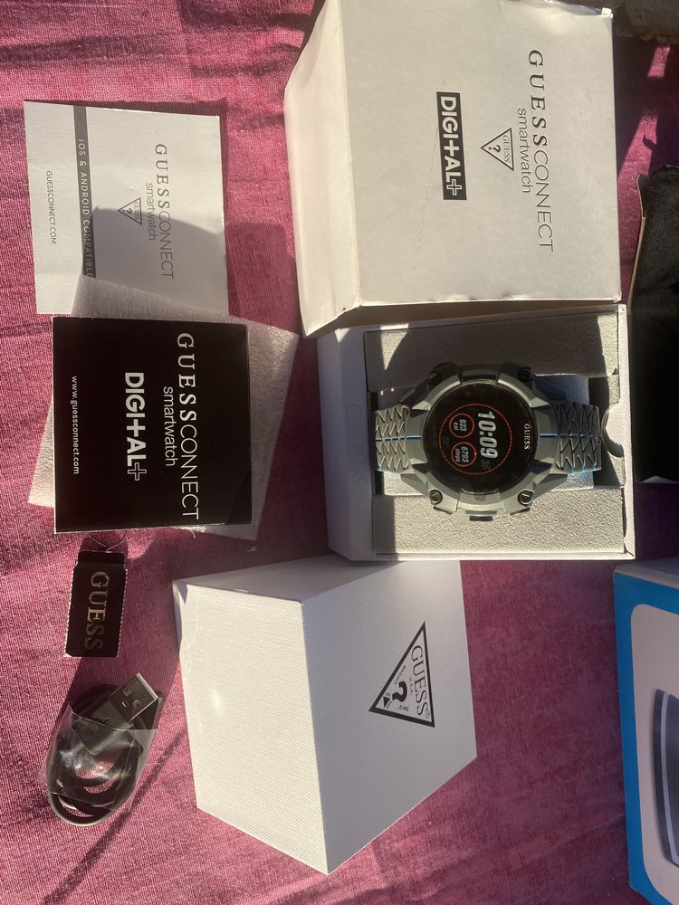 guess connect smartwatch digital+