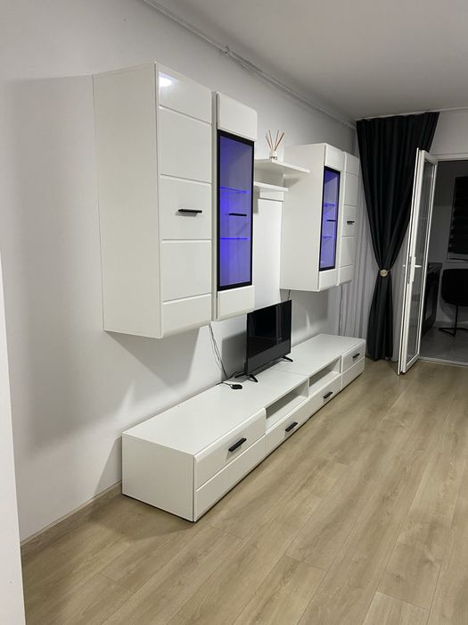 Inchiriez garsoniera - Pitesti