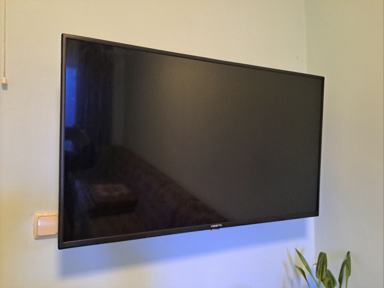 Televizor Artel smart tv