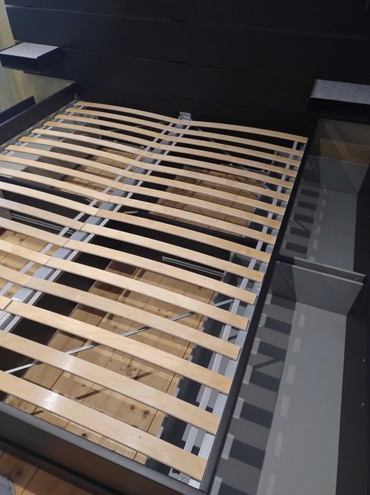 Pat de dormitor ikea