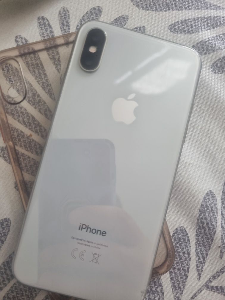Iphone x (10) 256 гб