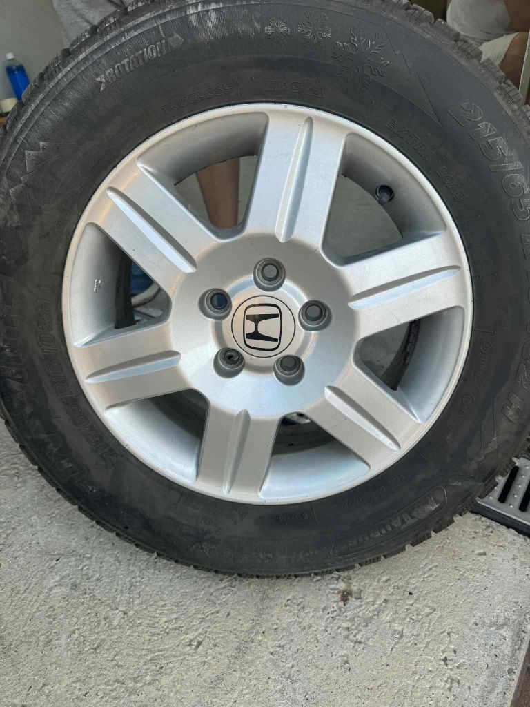 Продавам оригинални джанти от Honda crv