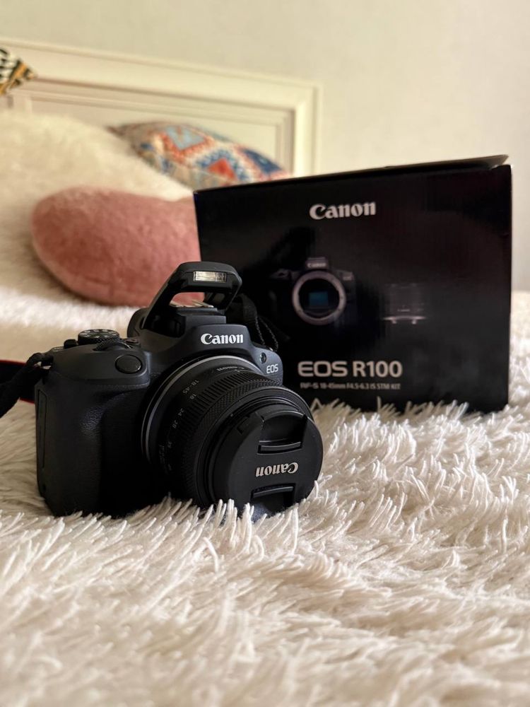 Фотоаппарат CANON EOS R100 | почти новый.