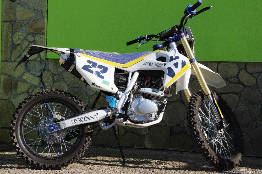 Кросов мотор “UpBeat TC 250cc cross” със стартер Husqvarna Design
