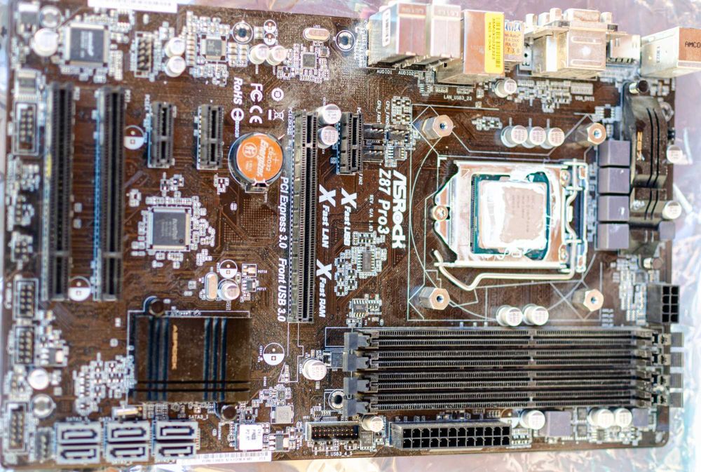 Дъно ,Процесор , Рам i7 4790 + Подарък 170 лв