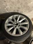 Jante + anvelope vara pirelli r18