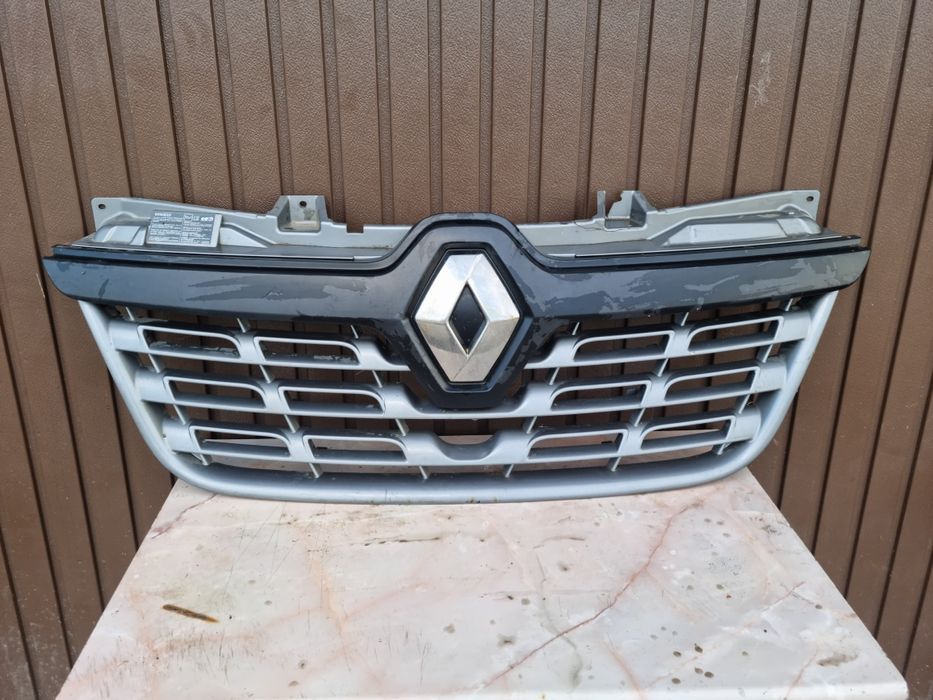 Grila radiator renault master