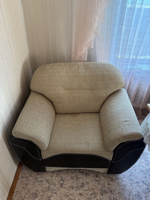 Продам 2 кресло в хорошем состоянии